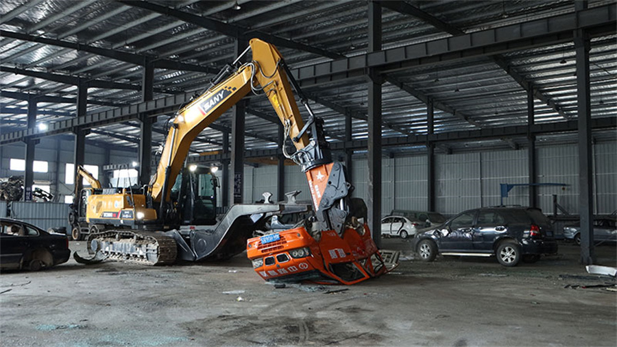 Excavator use Disassembly case2